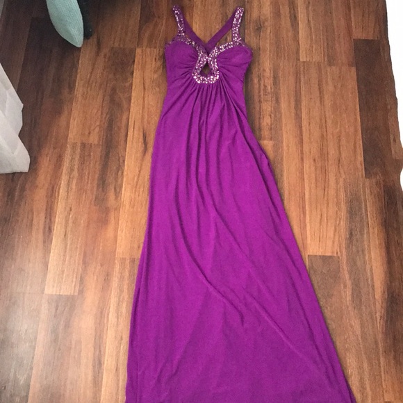 Prom Dress - Picture 2 of 5